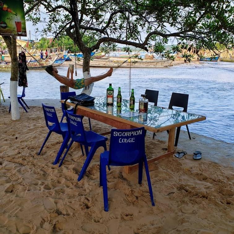 Scorpion Hill Lodge Busua Eksteriør billede