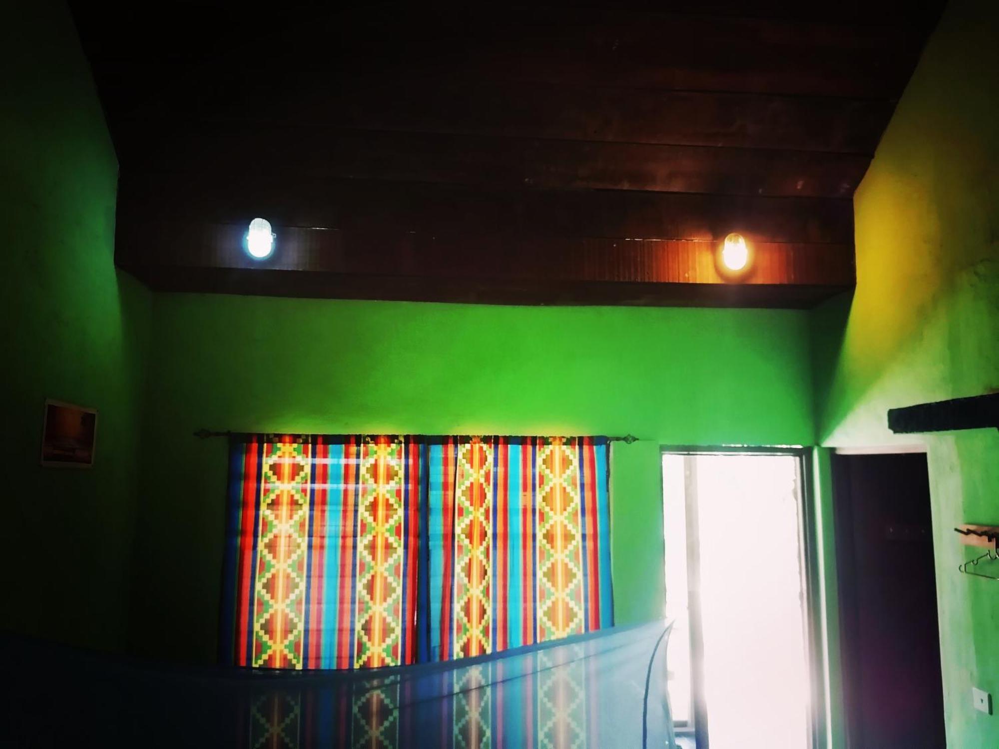 Scorpion Hill Lodge Busua Værelse billede